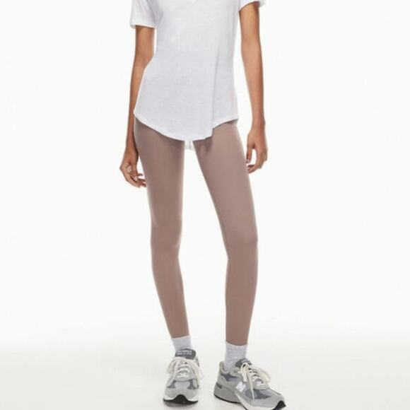 NWT Aritzia Babaton Ribbed High Waisted Seamless Leggings - Picture 1 of 6
